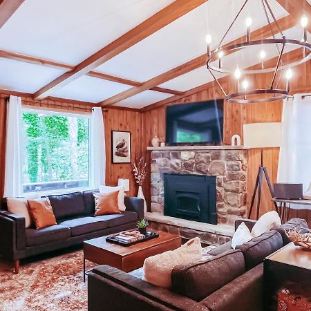 Stylish And Cozy Cabin, Walking Distance To Big Bass Lake Gouldsboro Dış mekan fotoğraf