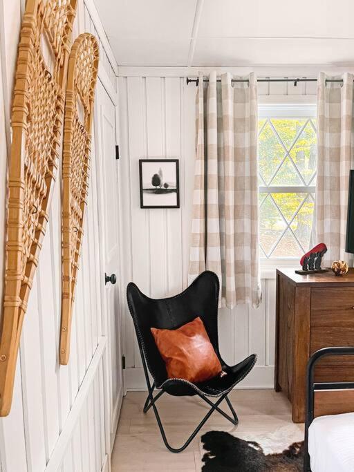 Stylish And Cozy Cabin, Walking Distance To Big Bass Lake Gouldsboro Dış mekan fotoğraf